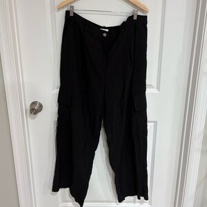 H&M Black Cargo Pants (18)